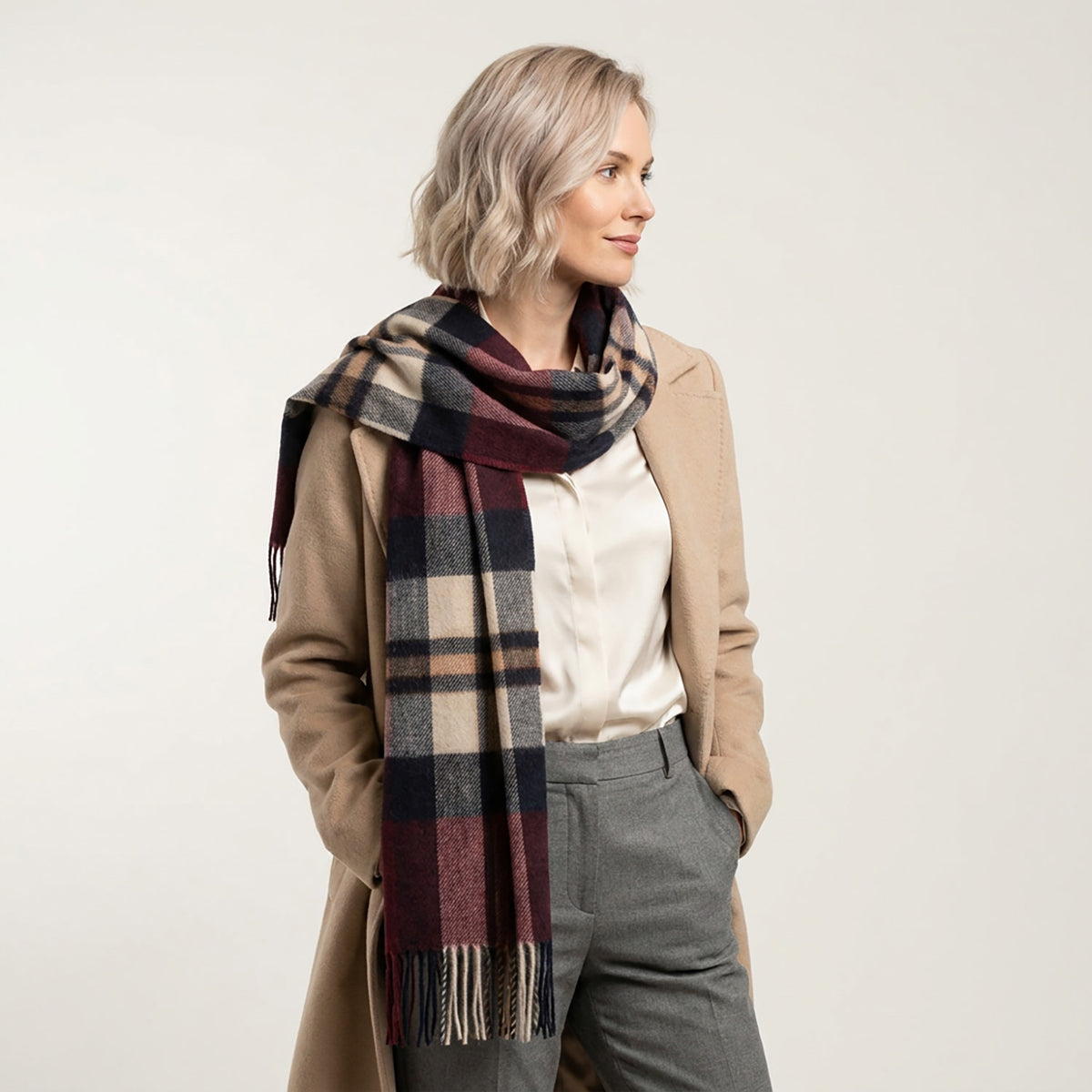 Tartan Weaving Mill 100% Pure Cashmere Scarf – Made in Scotland - AMPLIFIED THOMSON TAYBERRY