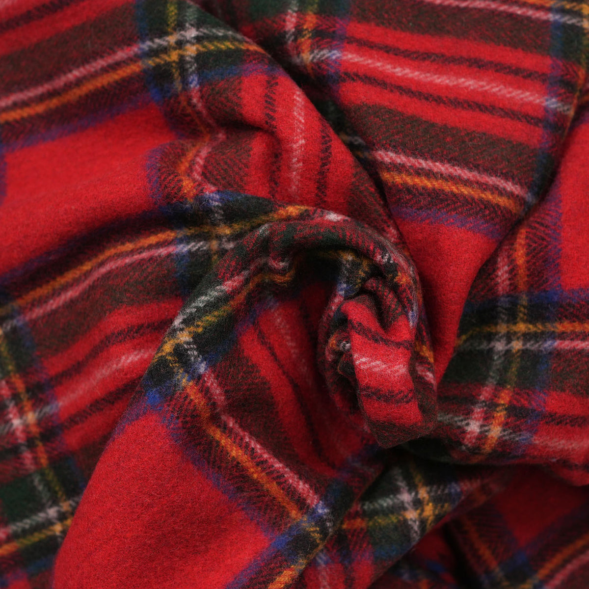 Scottish Tartan Wool-Blend Blanket Throw – Highland Comfort - STEWART ROYAL