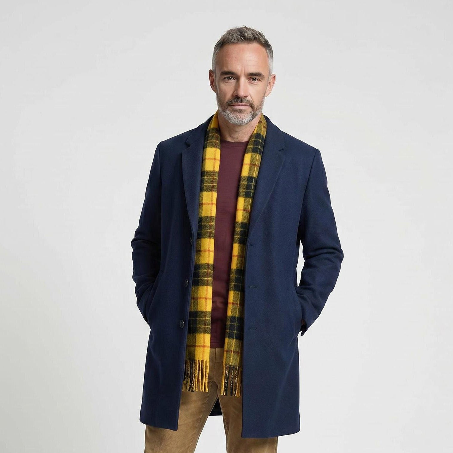Tartan of Scotland 100% Pure New Wool Clan Scarf - MacLeod