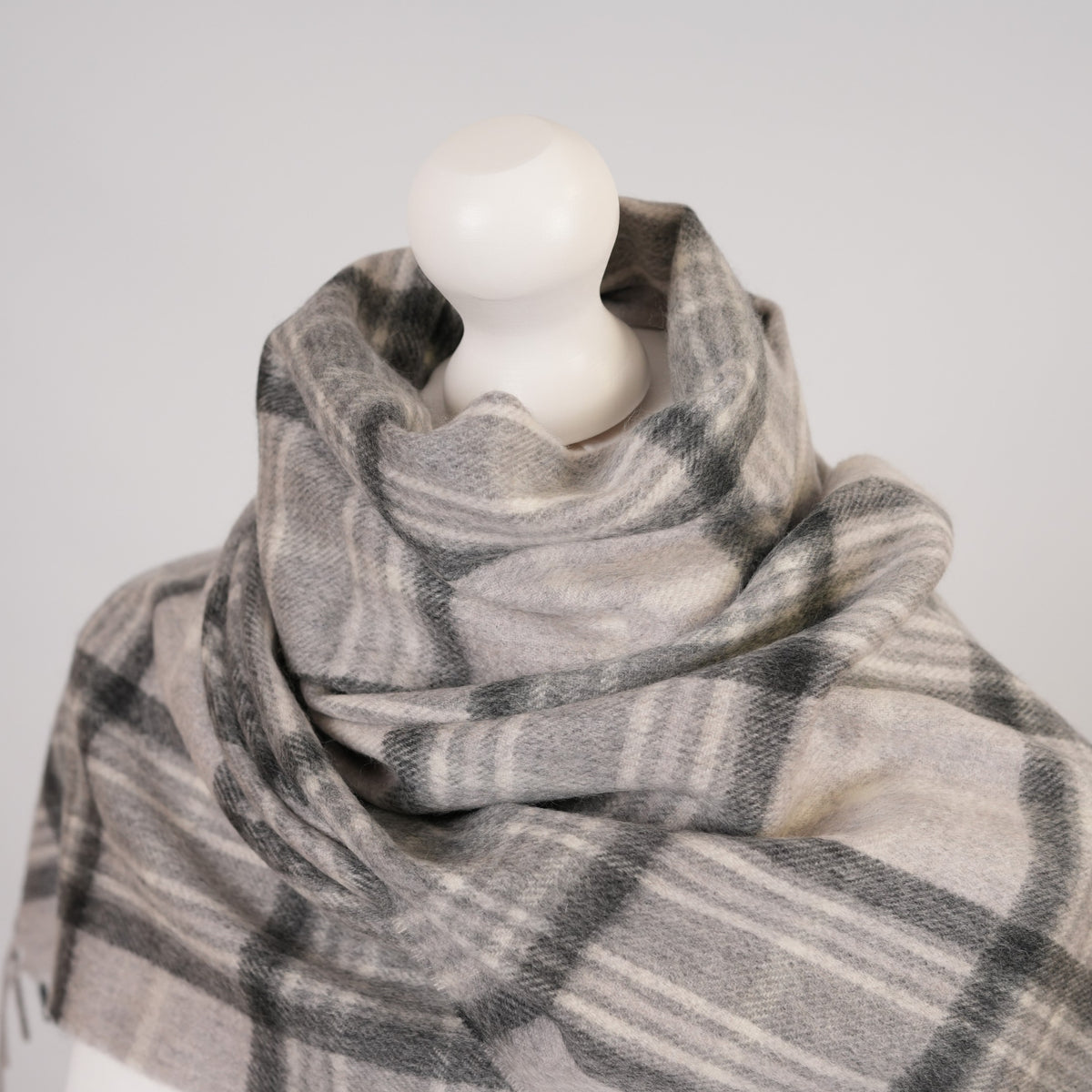 Balmoral 100% Cashmere Woven Scarf Tartan and Checks - Made in Scotland - MACKELLAR GREY