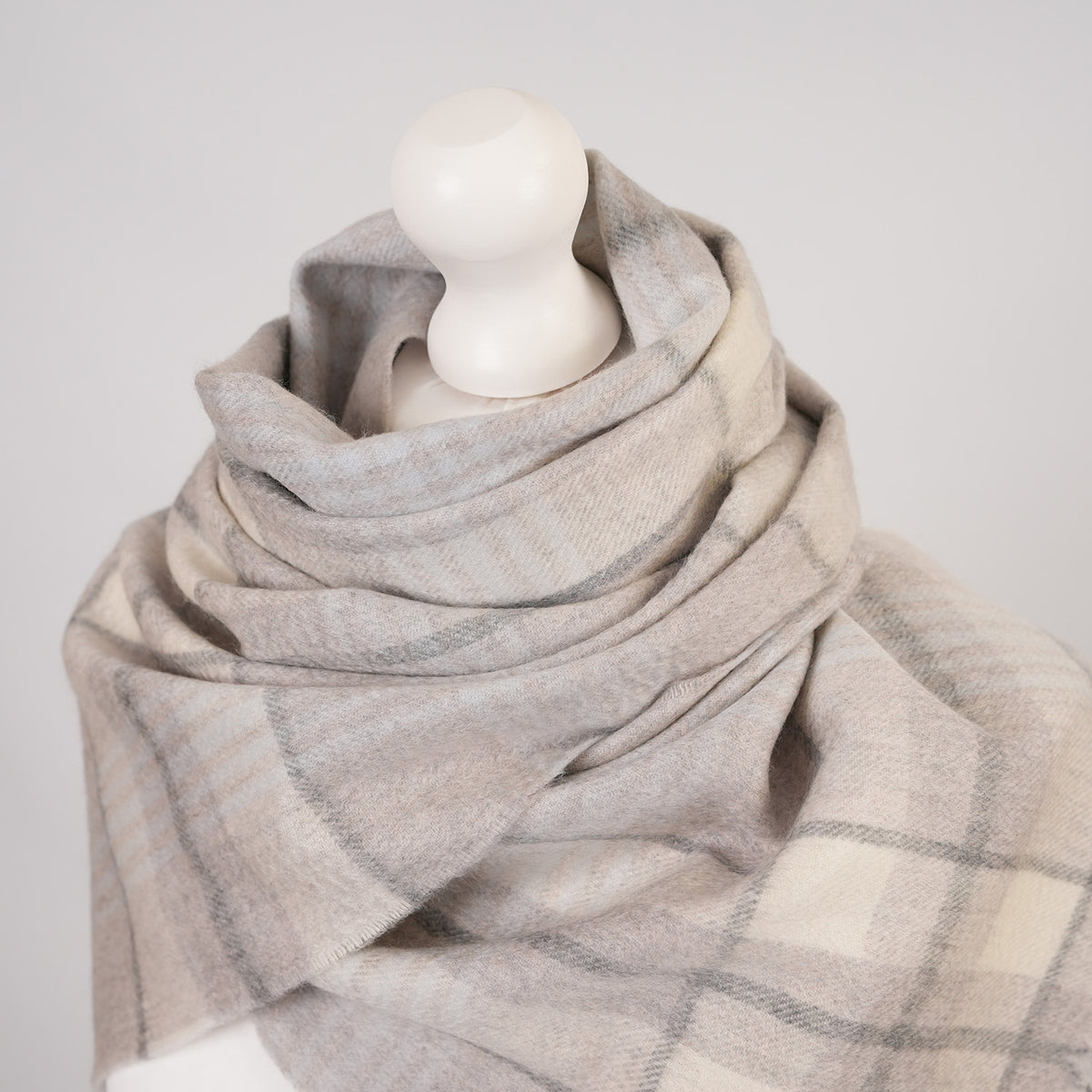 Balmoral 100% Cashmere Woven Scarf Tartan and Checks - Made in Scotland - MORAY CHECK BLUE