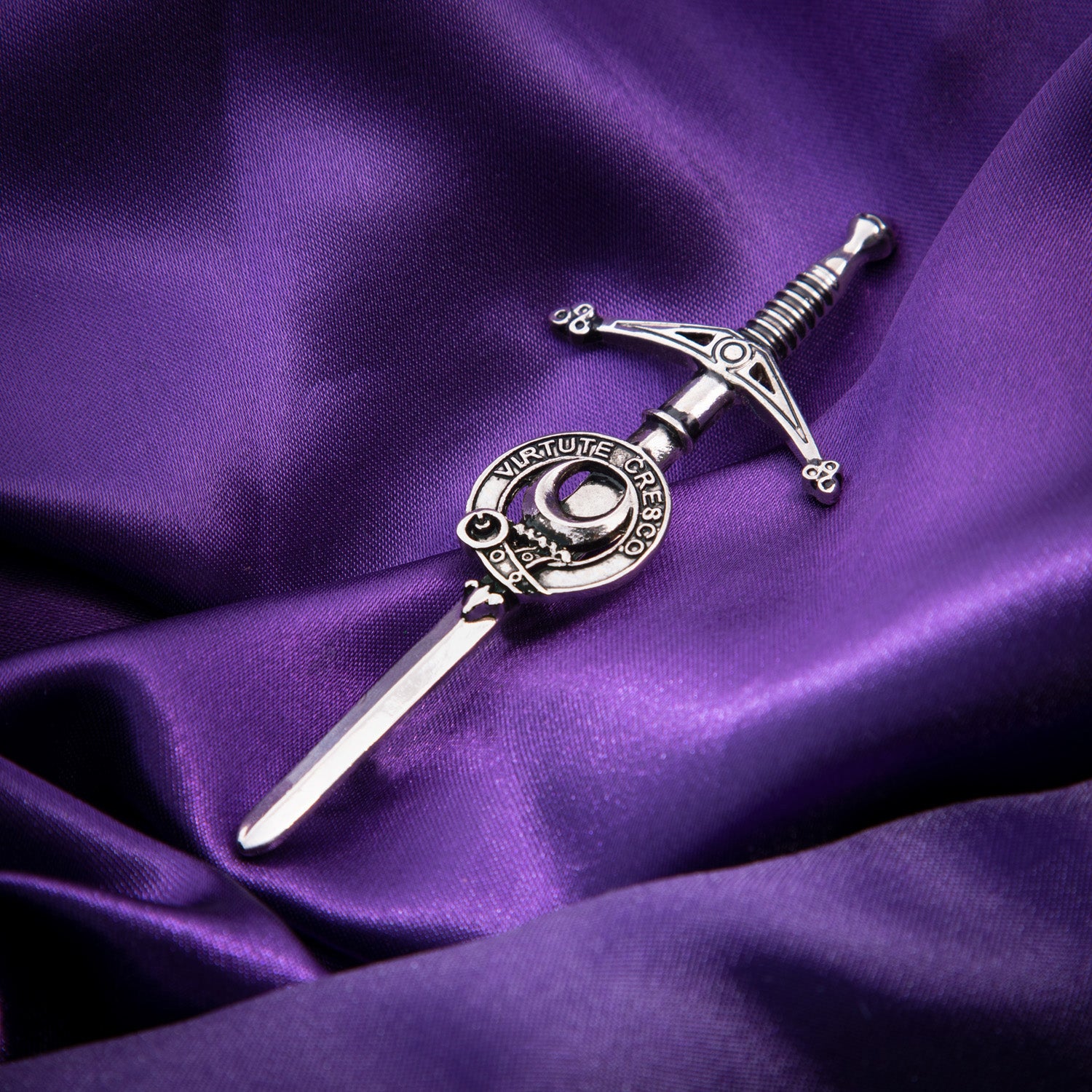 Clan Kilt Pin Leask