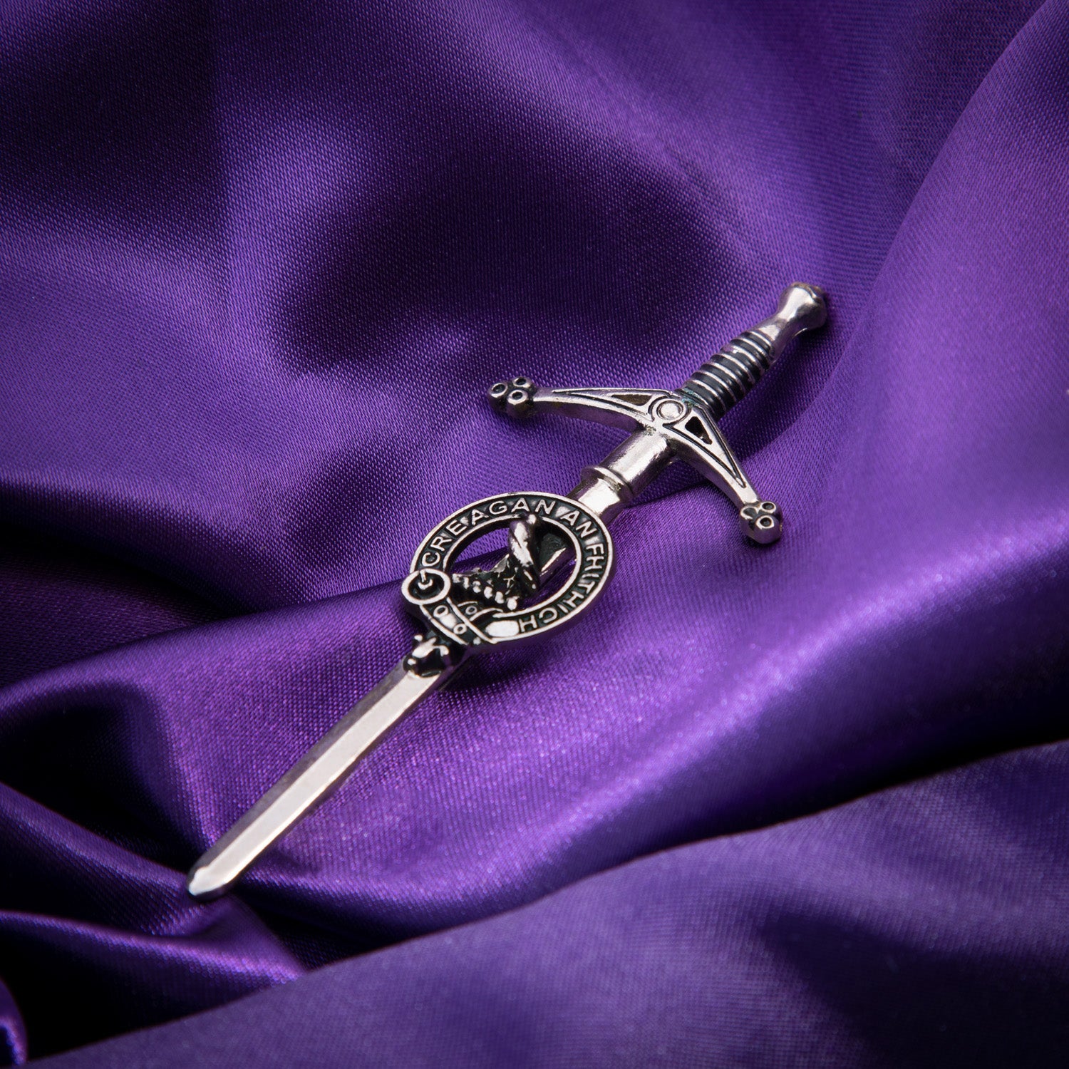 Clan Kilt Pin Macdonnell
