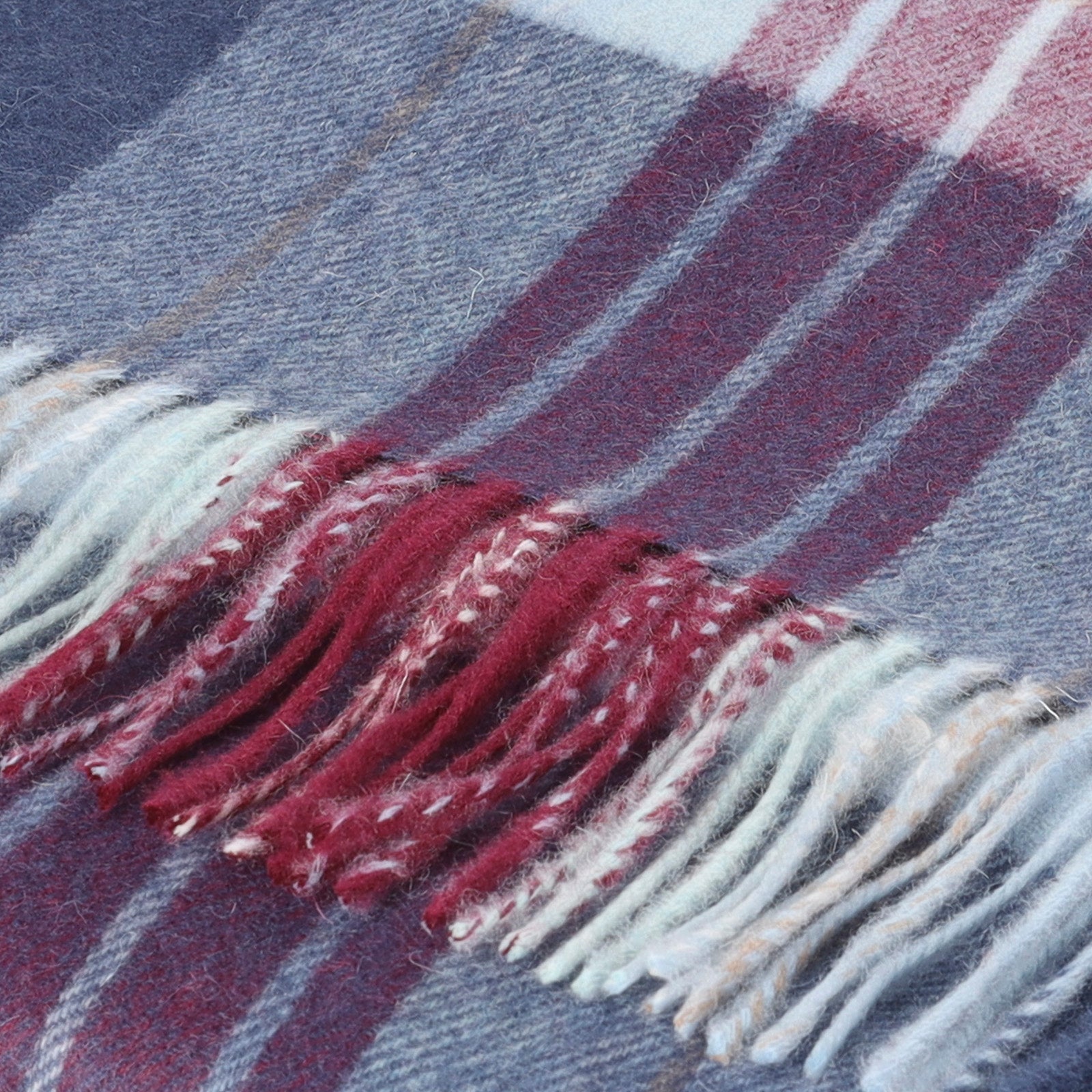 Hos 100% Lambswool Wide Scarf Holyrood