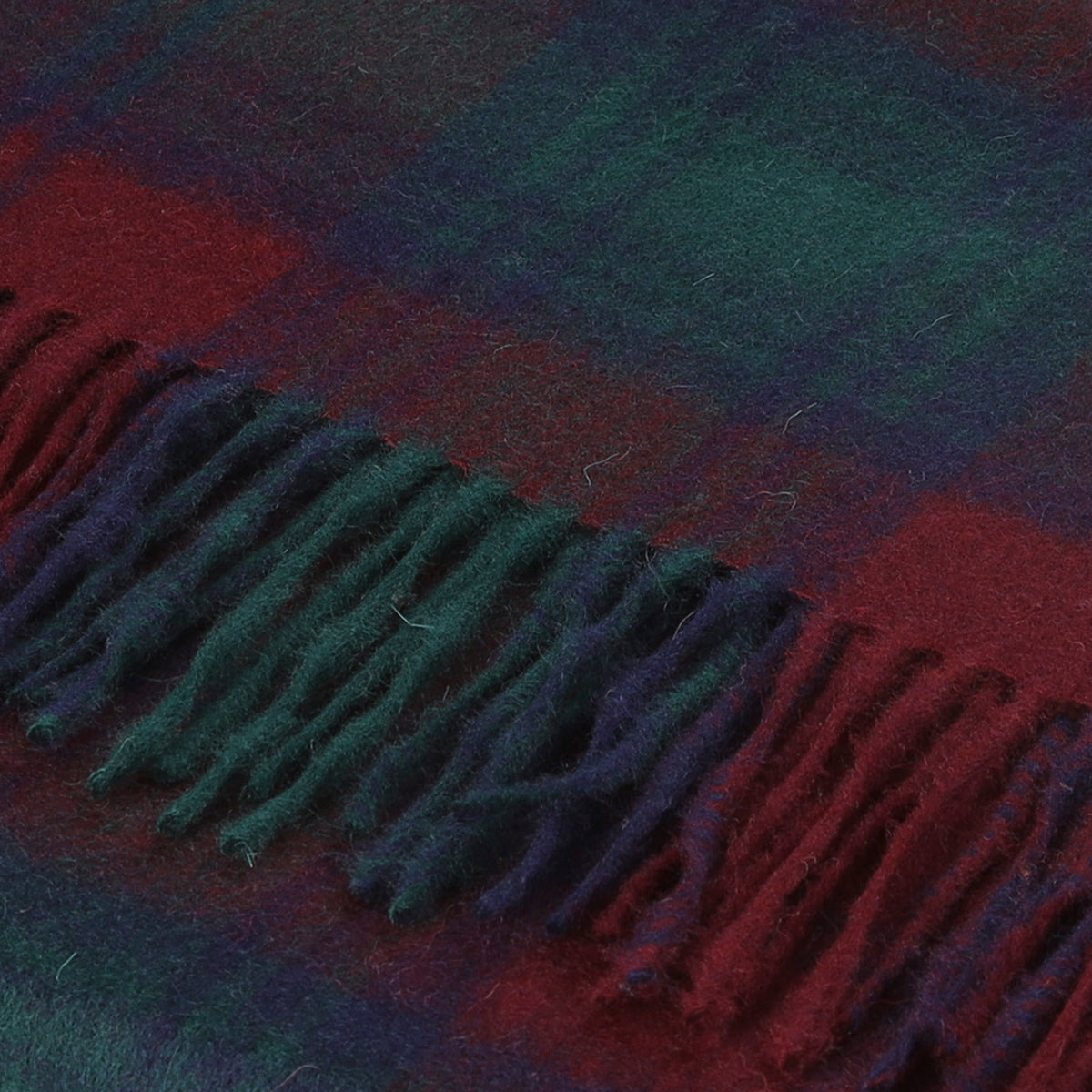 Heritage of Scotland 100% Lambswool Wide Scarf Soft Unisex Winter Wrap - Tartan & Check Designs - LINDSAY